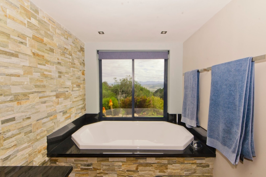3 Bedroom Property for Sale in Pezula Golf Estate Western Cape